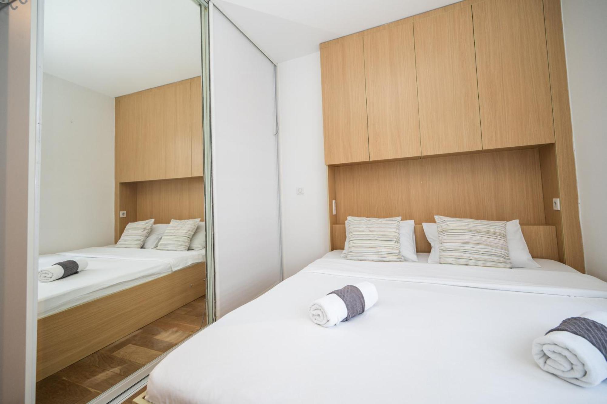 Design 1Bdr Apartment With City View Sarajevo Ngoại thất bức ảnh